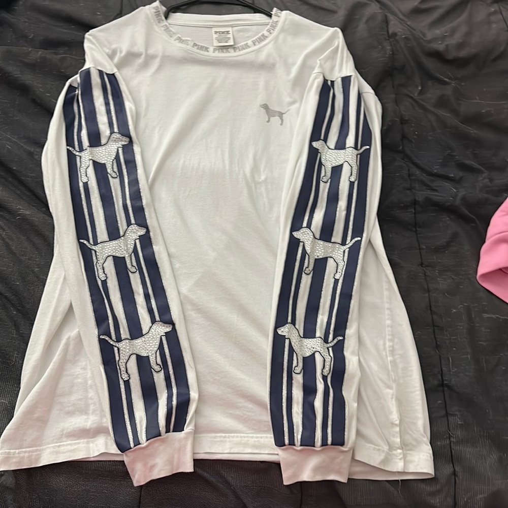VS Pink size Large long sleeve shirt